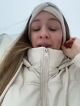 Snapshot of SashaCatt chatting on 7, 1, 2026 SashaCatt online show from 7, 1, 2026