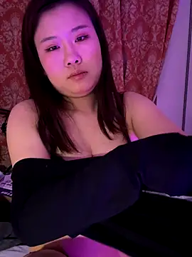 Snapshot of xoxo7799 chatting on 23, 11, 2025 xoxo7799 online show from 23, 11, 2025