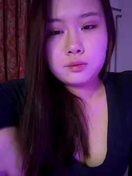 Snapshot of xoxo7799 chatting on 22, 12, 2025 xoxo7799 online show from 22, 12, 2025