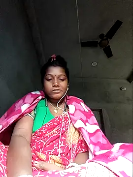 Snapshot of vipmonalisha chatting on 17, 12, 2025 vipmonalisha online show from 17, 12, 2025