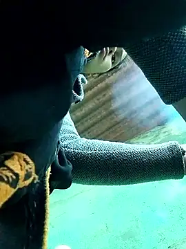 Rajni hot83 online show from 22, 11, 2025