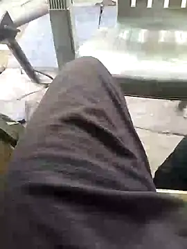 Snapshot of LEOMEGHA2026 chatting on 15, 11, 2025 LEOMEGHA2026 online show from 15, 11, 2025