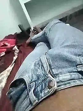 Snapshot of LEOMEGHA2026 chatting on 8, 1, 2026 LEOMEGHA2026 online show from 8, 1, 2026