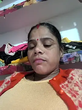 Snapshot of Hot_suini chatting on 17, 12, 2025 Hot suini online show from 17, 12, 2025