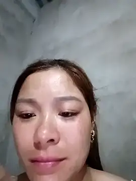 Lyla john online show from 4, 3, 2026