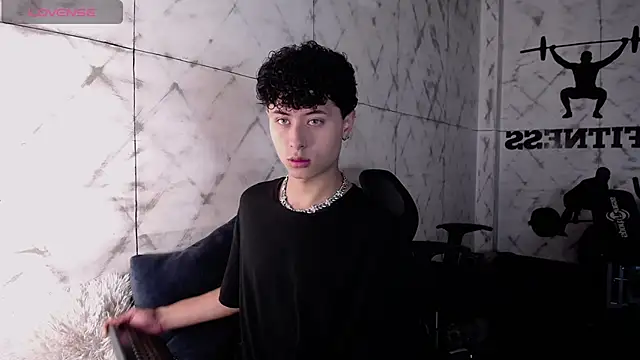 Noah dupont  online show from 2, 12, 2025