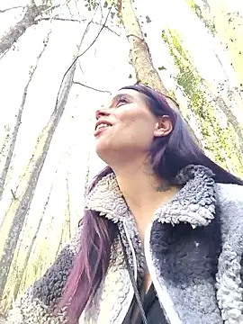 Snapshot of MickNanaa chatting on 18, 12, 2025 MickNanaa online show from 18, 12, 2025