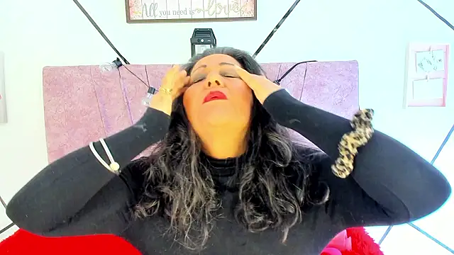 Victoriaa Anderson online show from 5, 2, 2026