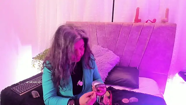 Victoriaa Anderson online show from 1, 5, 2026