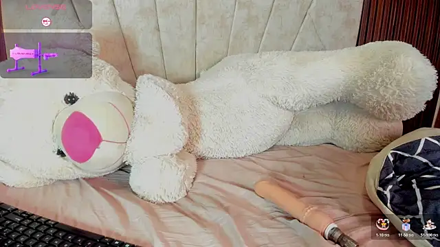 Snapshot of AMARA_BRUNET chatting on 1, 3, 2026 AMARA BRUNET online show from 1, 3, 2026