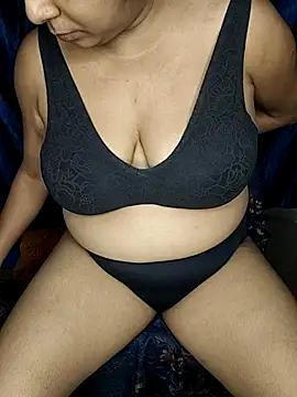 Snapshot of hotjuhi8 chatting on 16, 11, 2025 hotjuhi8 online show from 16, 11, 2025