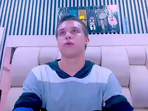 Snapshot of Liam_York_ chatting on 4, 12, 2025 Liam York online show from 4, 12, 2025