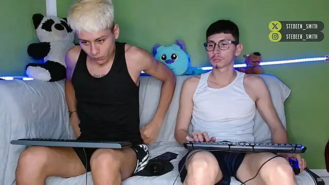 Snapshot of Kurt_williams1 chatting on 5, 1, 2026 Kurt williams1 online show from 5, 1, 2026