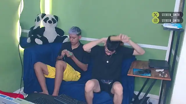 Snapshot of Kurt_williams1 chatting on 1, 2, 2026 Kurt williams1 online show from 1, 2, 2026