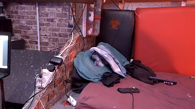 SLingGUY online show from 22, 4, 2026