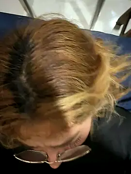 Snapshot of latinahorny11 chatting on 1, 12, 2025 latinahorny11 online show from 1, 12, 2025