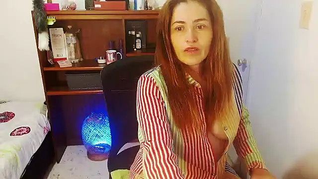 Snapshot of dayan_hanks chatting on 12, 4, 2026 dayan hanks online show from 12, 4, 2026