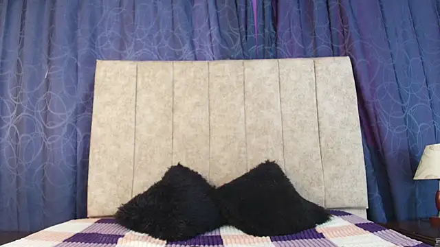 Sofi-Brown online show from 19, 12, 2025