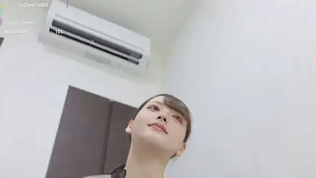 Snapshot of --Erika-- chatting on 12, 2, 2026 --Erika-- online show from 12, 2, 2026