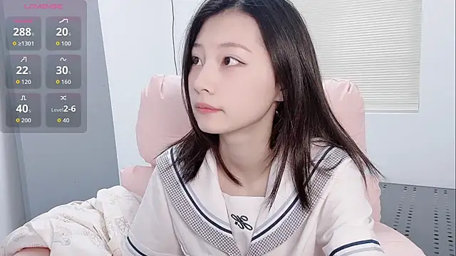 Snapshot of lris-Beauty chatting on 14, 12, 2025 lris-Beauty online show from 14, 12, 2025