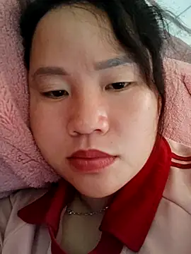 yelow-bee online show from 15, 11, 2025