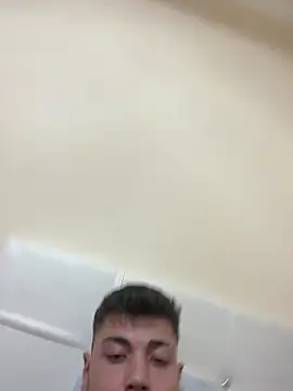 Snapshot of kaangenc11 chatting on 13, 11, 2025 kaangenc11 online show from 13, 11, 2025