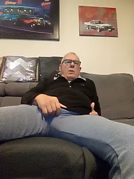 andy-1961 online show from 15, 11, 2025