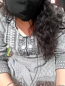 Snapshot of HotGirl23231 chatting on 1, 12, 2025 HotGirl23231 online show from 1, 12, 2025