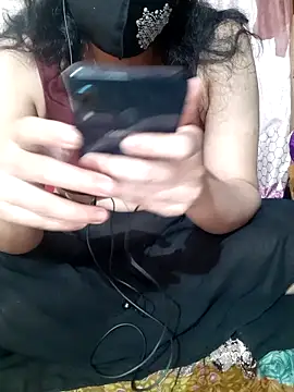 Snapshot of HotGirl23231 chatting on 16, 12, 2025 HotGirl23231 online show from 16, 12, 2025