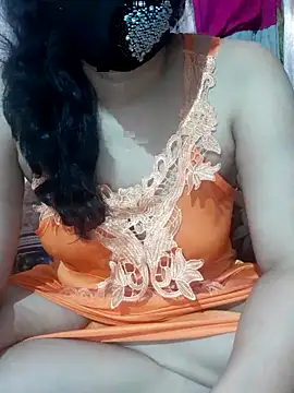 Snapshot of HotGirl23231 chatting on 20, 12, 2025 HotGirl23231 online show from 20, 12, 2025