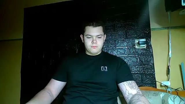 CuteButNaughty  online show from 8, 2, 2026