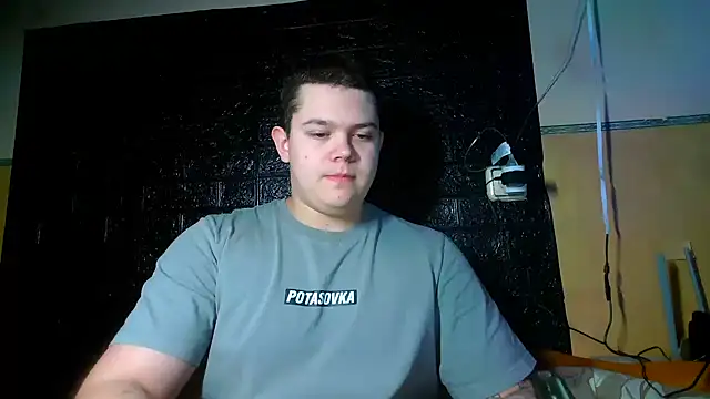 CuteButNaughty  online show from 10, 2, 2026