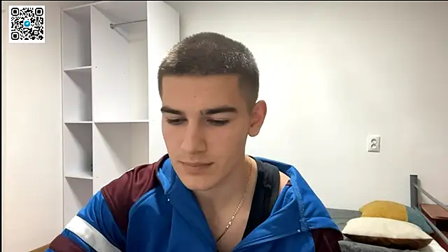 Snapshot of _BarePulse chatting on 21, 11, 2025 BarePulse online show from 21, 11, 2025