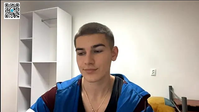 Snapshot of _BarePulse chatting on 22, 11, 2025 BarePulse online show from 22, 11, 2025