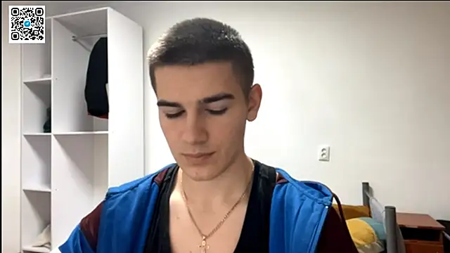 Snapshot of _BarePulse chatting on 2, 12, 2025 BarePulse online show from 2, 12, 2025