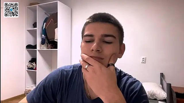 Snapshot of _BarePulse chatting on 6, 1, 2026 BarePulse online show from 6, 1, 2026