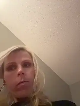 Snapshot of machineslut chatting on 3, 7, 2026 machineslut online show from 3, 7, 2026