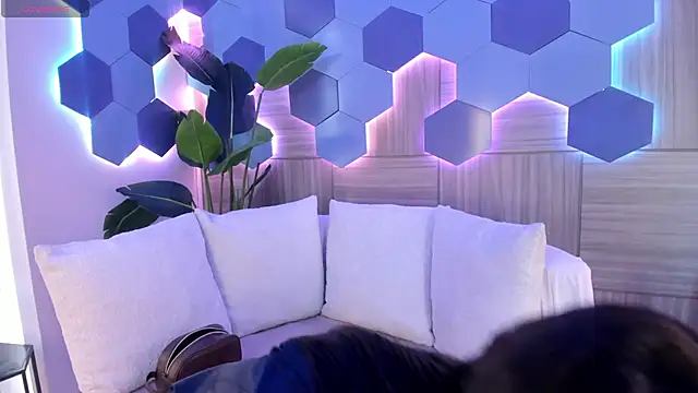 sofiaivanova online show from 14, 2, 2026