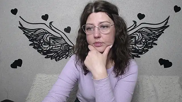 Snapshot of RoseHille chatting on 16, 5, 2026 RoseHille online show from 16, 5, 2026