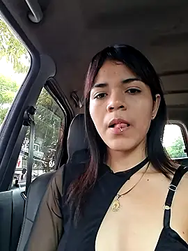 Skinny Wet online show from 11, 11, 2025