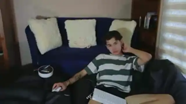 Derekswan online show from 18, 12, 2025