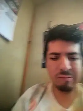 Snapshot of Gabriel_belen chatting on 17, 11, 2025 Gabriel belen online show from 17, 11, 2025