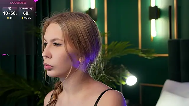 Rosa Evans online show from 29, 11, 2025