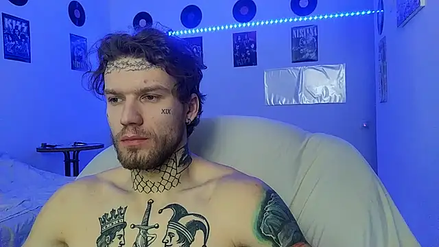 Huntall77 online show from 15, 12, 2025