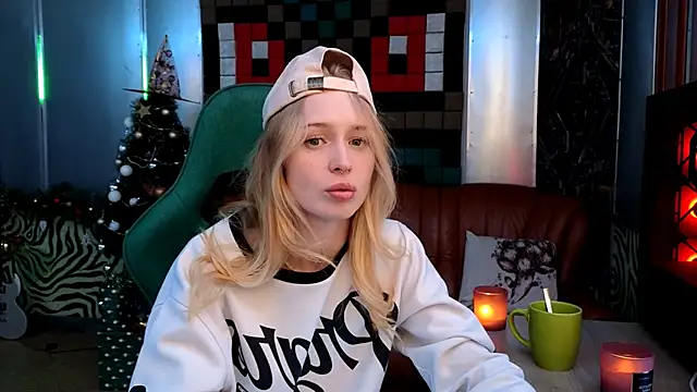 CarolineDjein online show from 22, 12, 2025