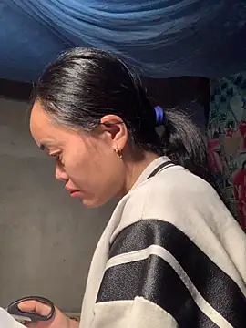 phuong cute online show from 11, 11, 2025