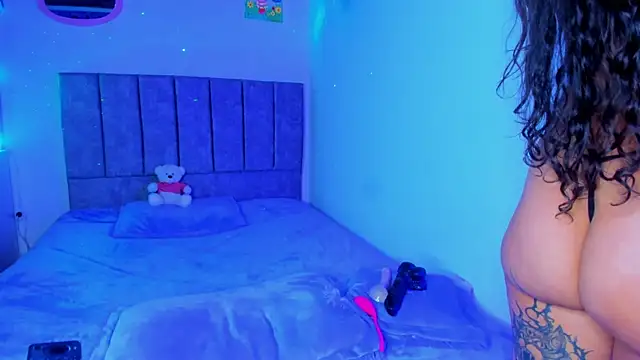 Snapshot of kiity_hot_6 chatting on 11, 4, 2026 kiity hot 6 online show from 11, 4, 2026