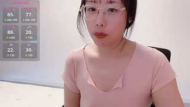 suisui322 online show from 28, 11, 2025