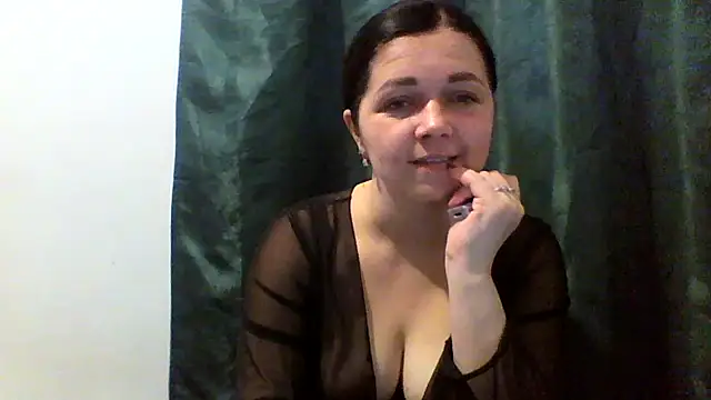 Vitalina282128 online show from 3, 3, 2026