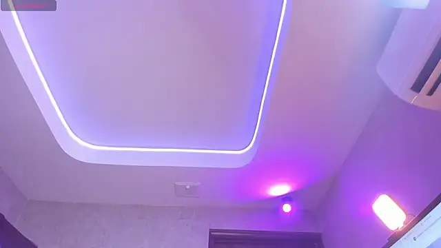 Snapshot of jesssie_lee chatting on 24, 11, 2025 jesssie lee online show from 24, 11, 2025